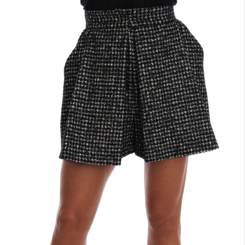NWT DOLCE & GABBANA Gray Wool Mini Shorts IT 40/US 4 - Picture 4 of 8